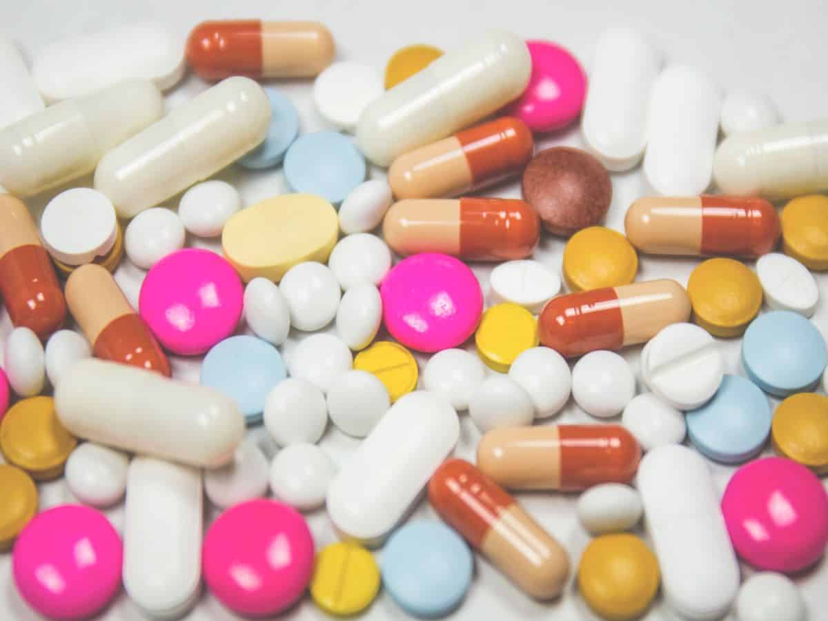 DCA raids unlicencesd clinic in Hanumakonda, Rs 80K worth medicines seized