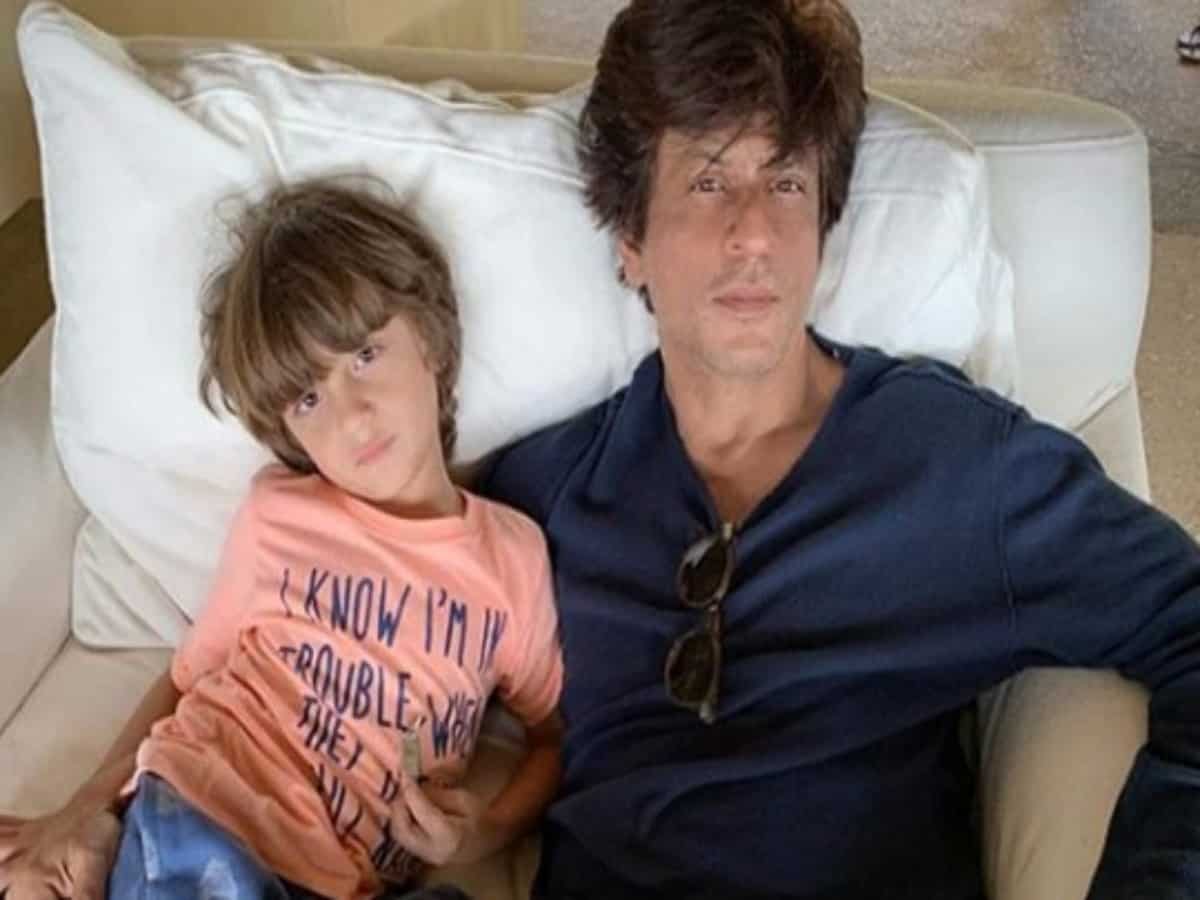 SRK to do film with AbRam? See actor's viral tweet