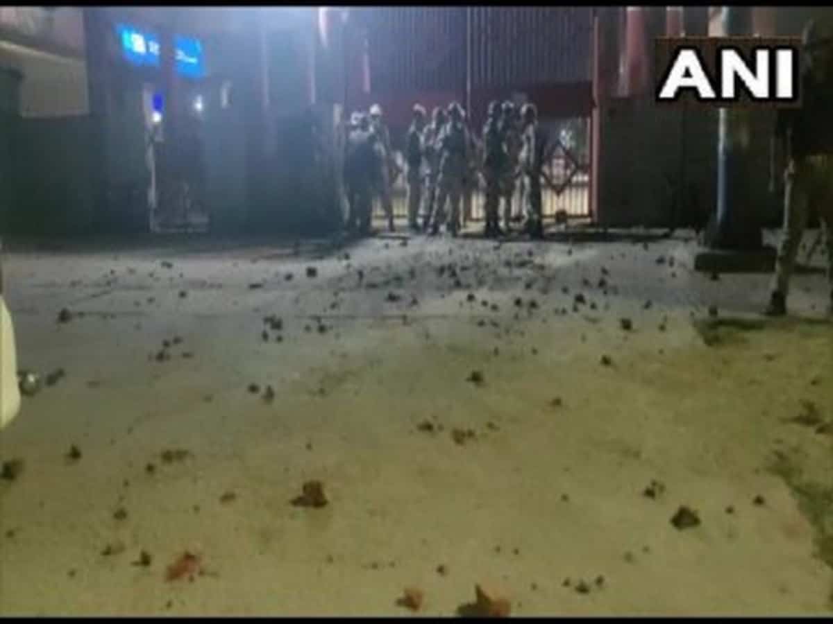 AP: 15 injured during clashes in Kurnool, 20 arrested