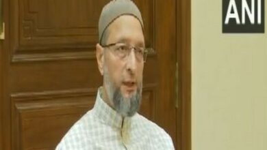 Asaduddin Owaisi question's FIR over hate speech, says crime not mentioned