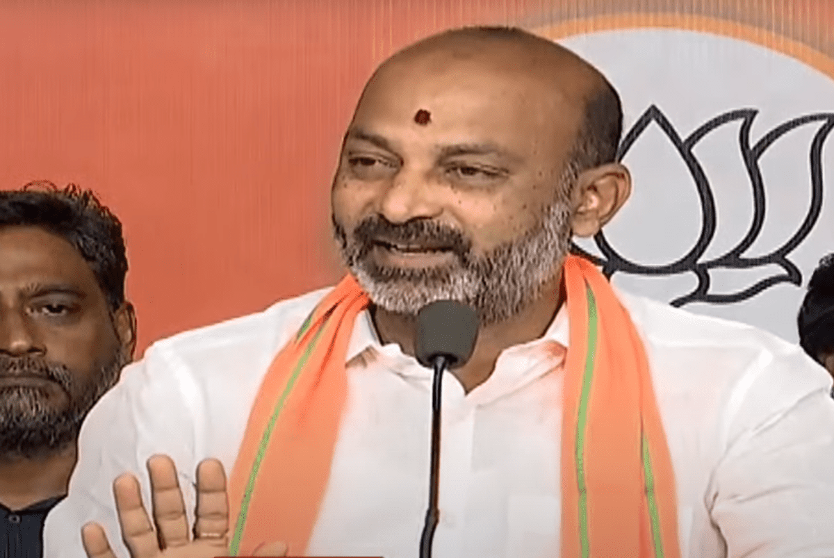 Telangana: 'lipstick on a pig' Bandi Sanjay reacts to KCR's national party