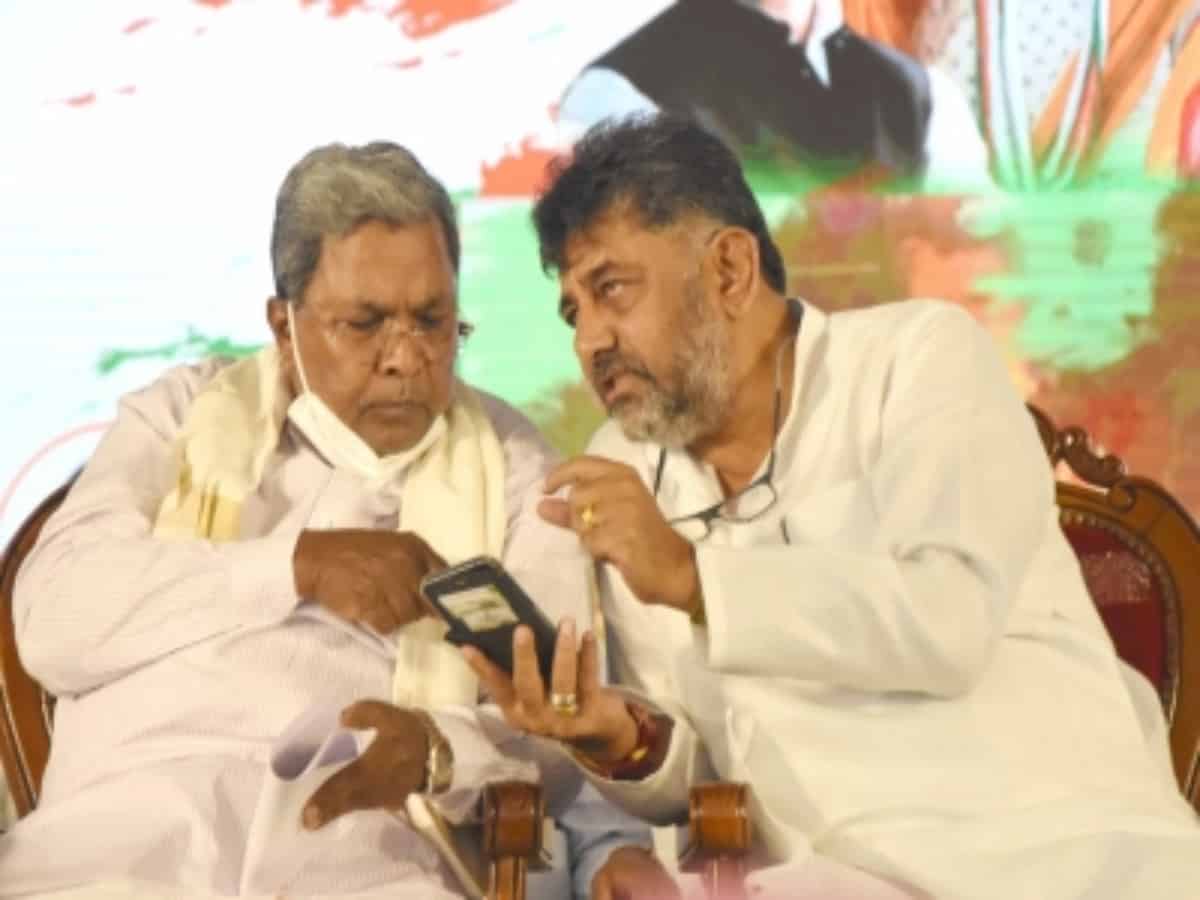 Karnataka: FIR against Congress leaders for unlawful assembly