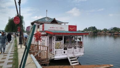Kashmir has world's only floating post office on Dal lake