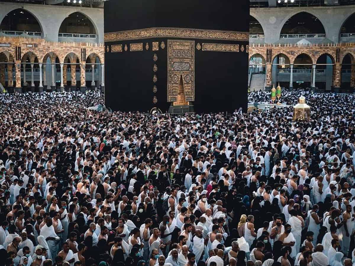 Saudi Arabia: Nearly 2mn performed Umrah since start of Ramzan