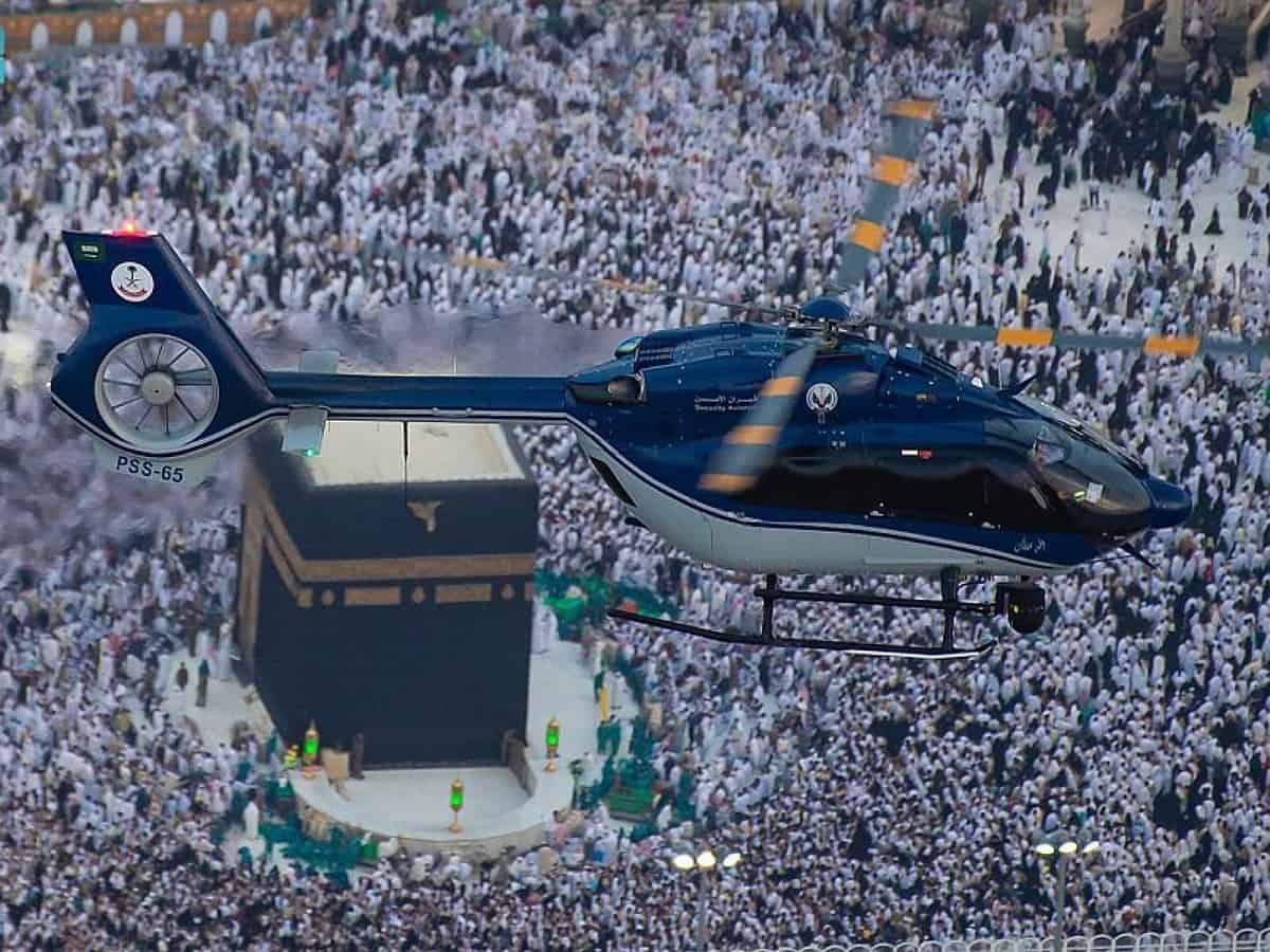 Stunning images show Makkah's Grand Mosque from 1,000 meter in the sky