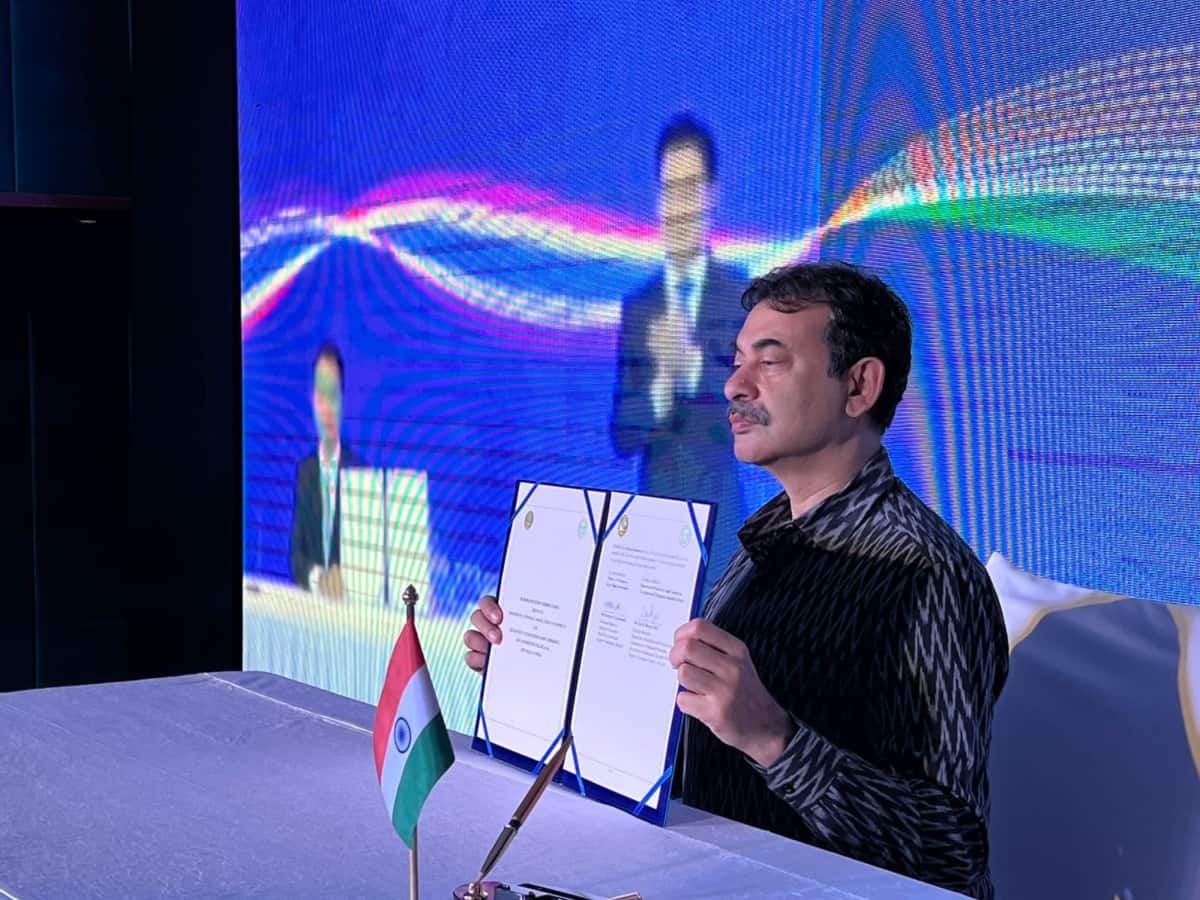 Telangana : KTR inks trade deal with Thailand