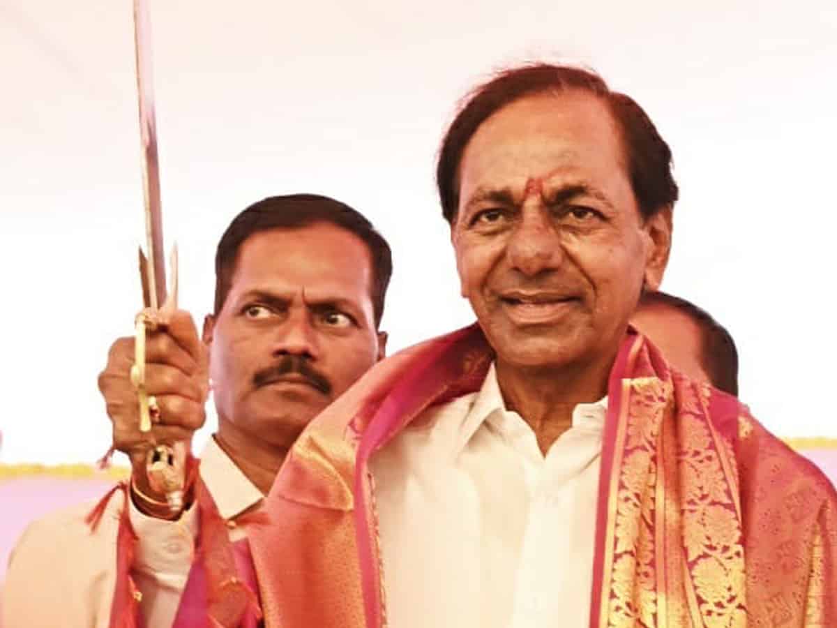 TRS going national appears to be a gimmick; KCR is unsure of how to take on Congress and BJP