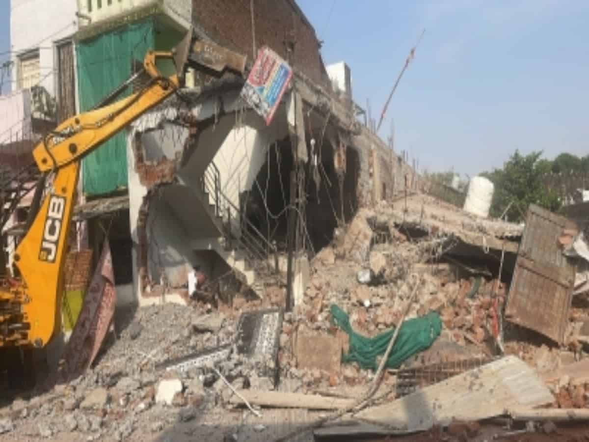 Khargone woman offered new house after her PMAY home razed in post-riots drive