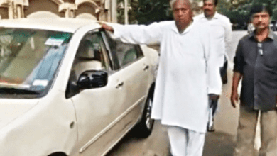 Stones pelted on house of senior Cong leader in Hyderabad