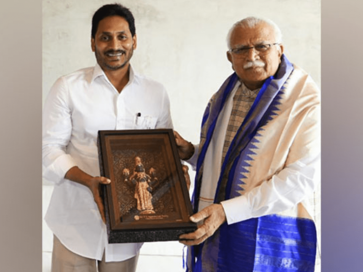 YS Jagan Mohan Reddy met Haryana Chief Minister Manohar Lal Khattar-ANI