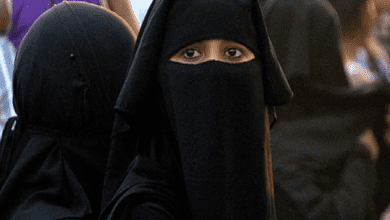 Burqa-Niqab-Hijab-Muslims