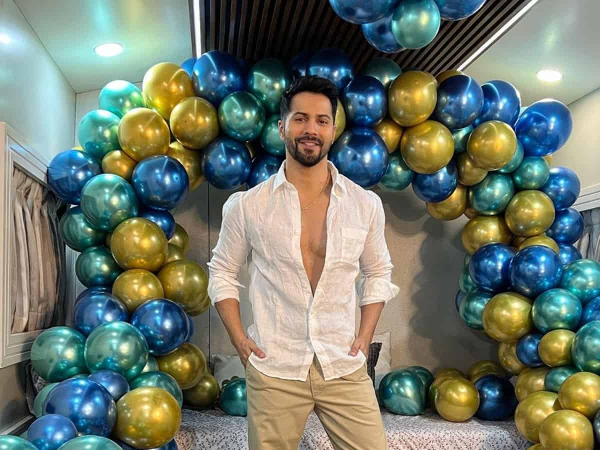 Varun Dhawan celebrates 35th birthday on 'Bawaal' film set