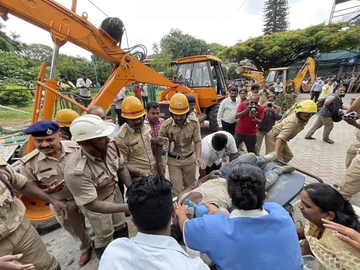 Bengaluru pvt hospital's portico collapses, 4 labourers rescued