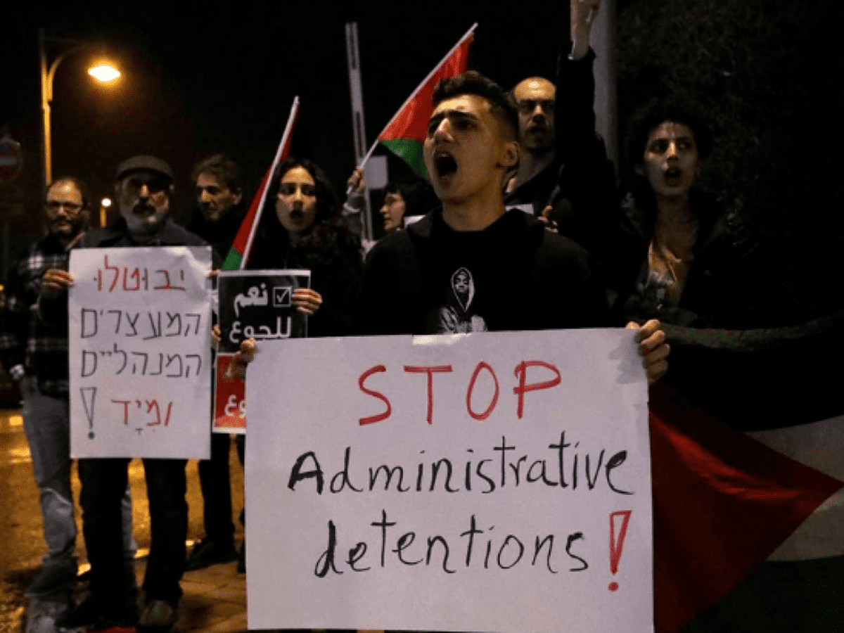 500 Palestinian prisoners continue boycott of Israeli courts
