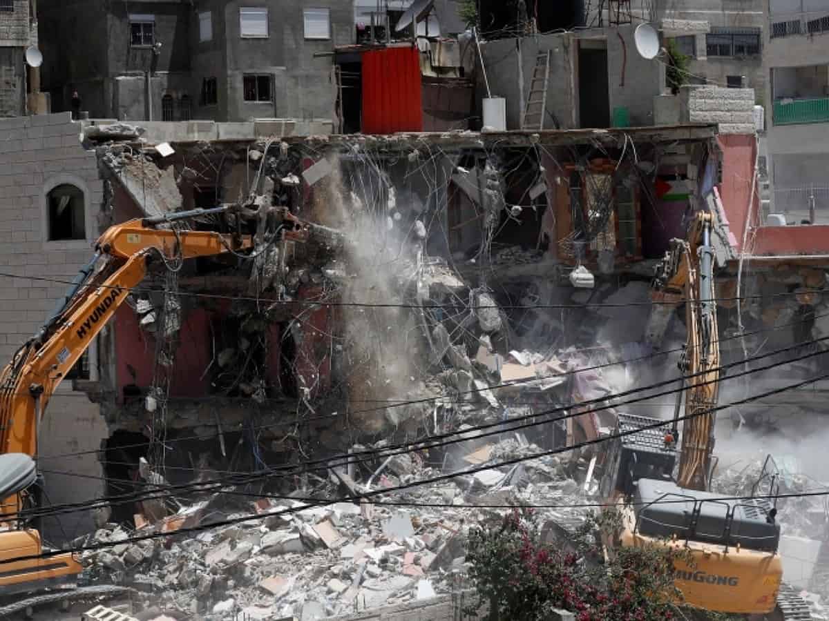 Israeli forces demolish Palestinian building leaving 40 homeless