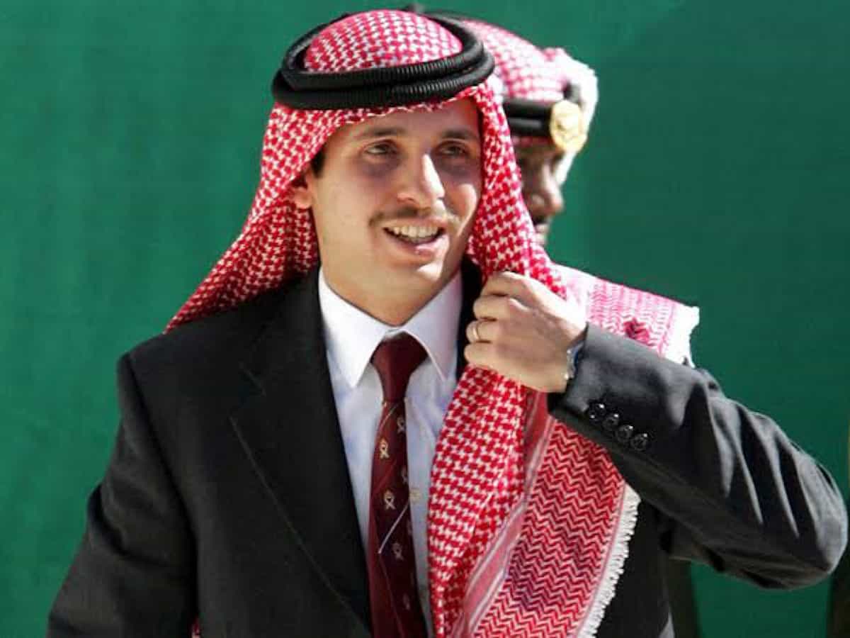 Jordan’s King Abdullah places Prince Hamza under house arrest