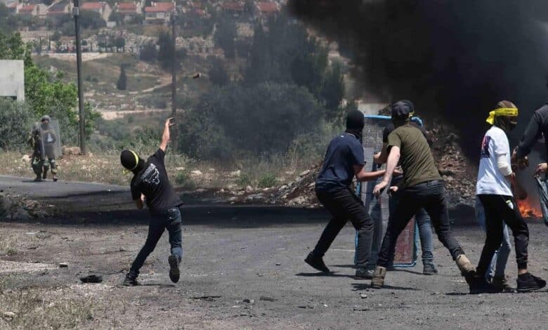 Scores of Palestinians injured by Israeli soldiers across West Bank