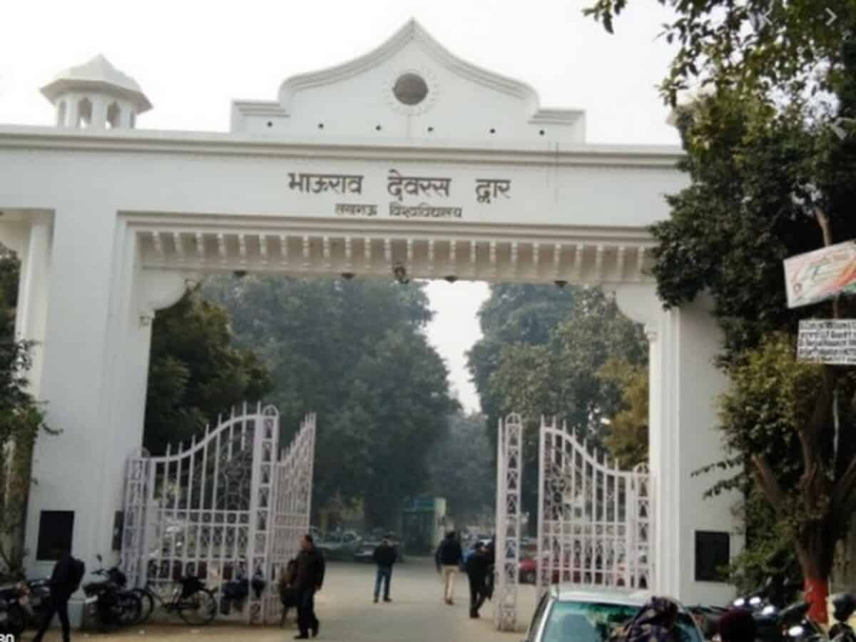 Ayurveda, Unani colleges disqualified from Lucknow University