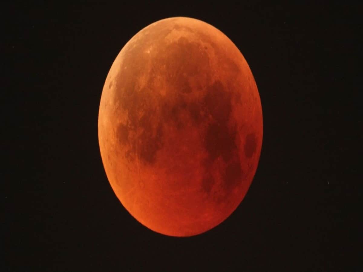 First total lunar eclipse of 2022 to grace the skies on May 15