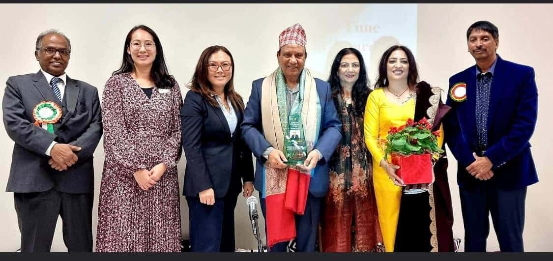 Urdu Hindi cultural association of New Zealand community leader awarded at ghazal event