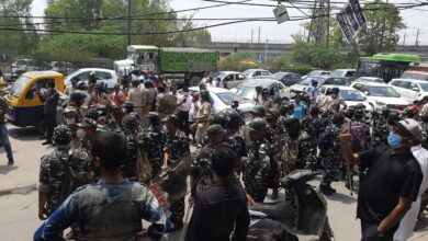 Protest begins at Shaheen Bagh against demolition drive