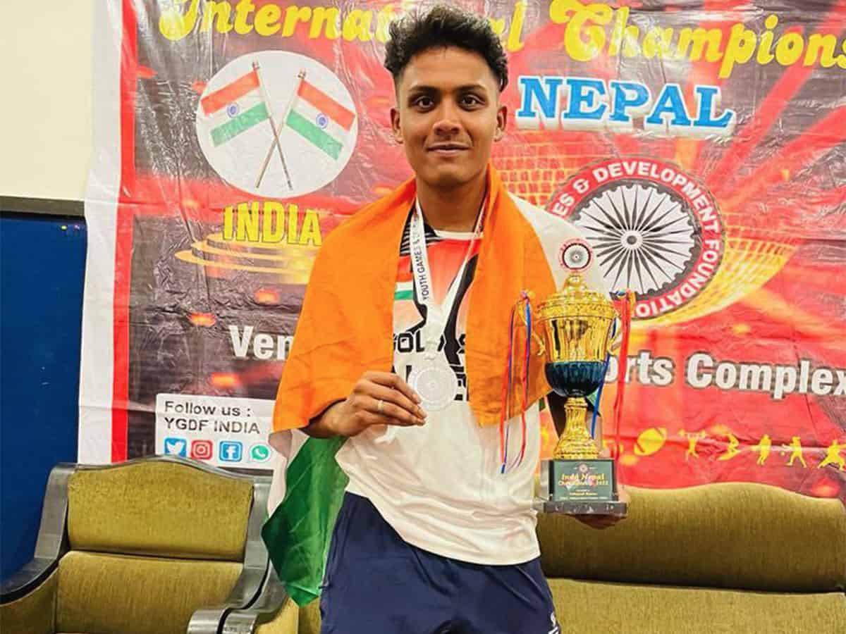 Hyderabad's Shaik Abdur Razak represents India at international Volleyball championship