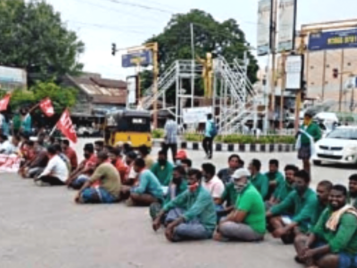 Warangal farmers stage protests against land acquisition