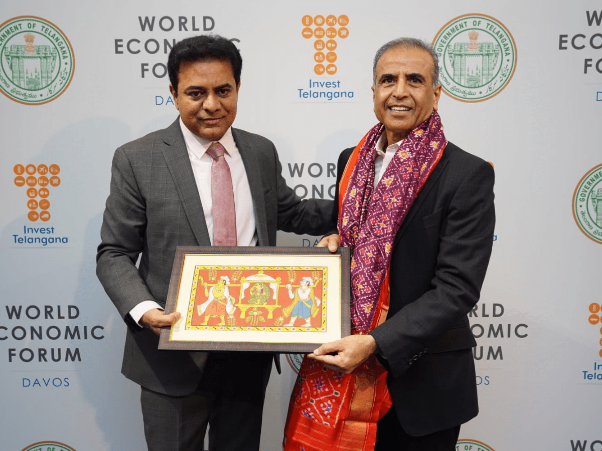 Bharti Enterprises' (Airtel India) Chairman Sunil Mittal with IT and Industries minister KTR at WEF