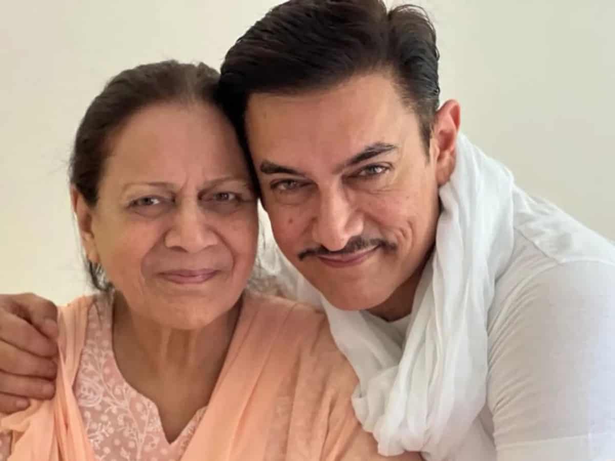 Aamir Khan's fresh pictures with his 'Ammi' surface online