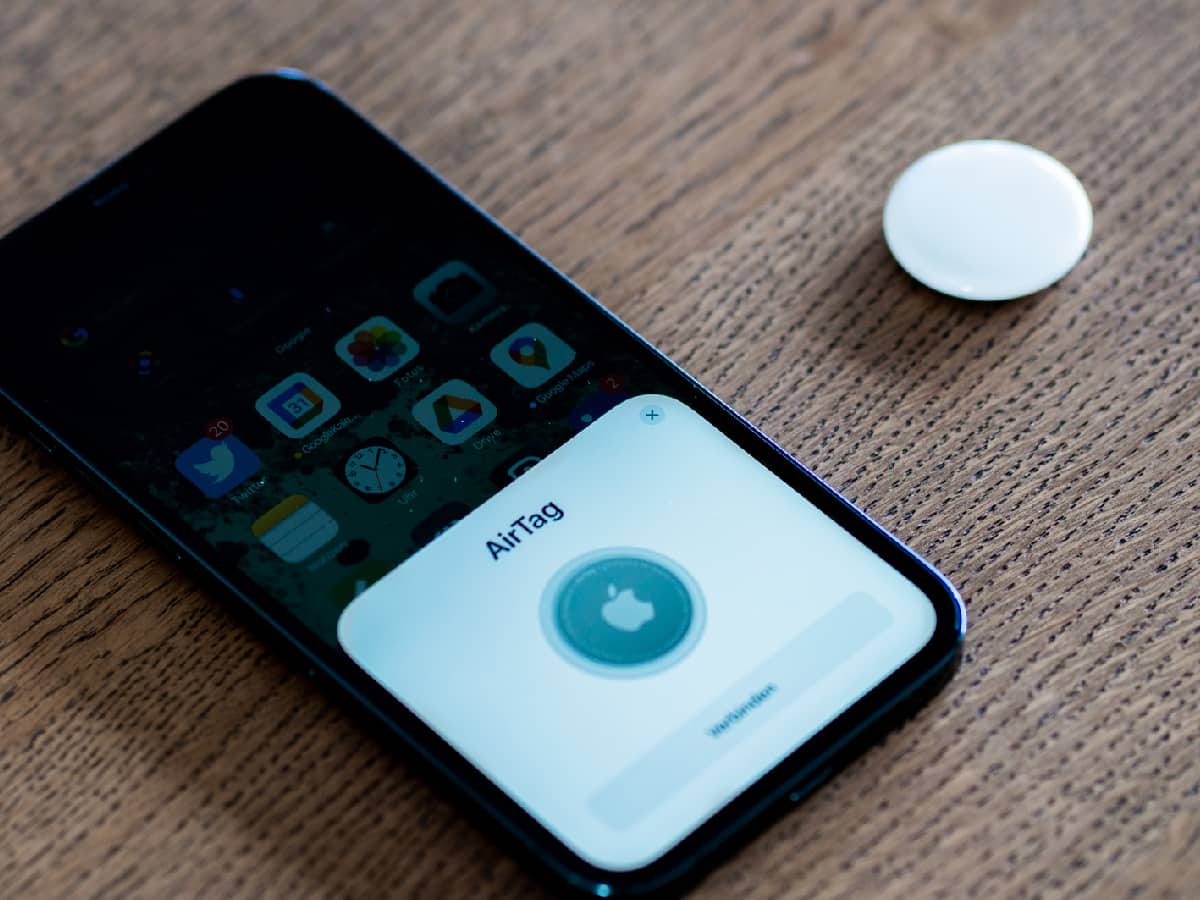 Apple AirTags sending false alarms to iPhone users in midnight