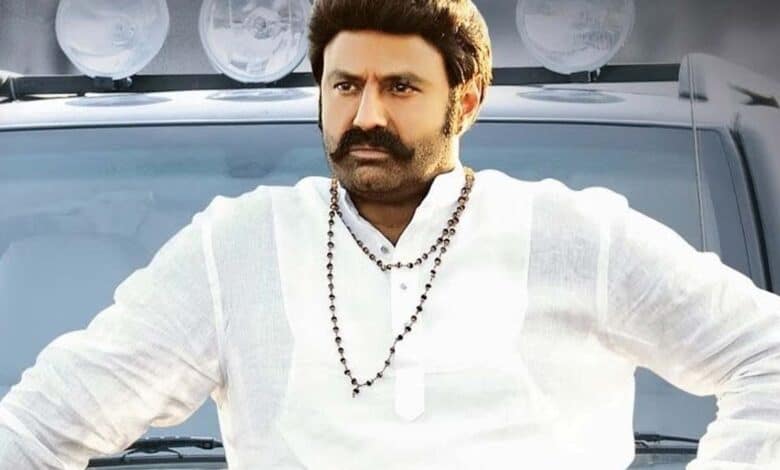 Speeding car rams into actor Balakrishna's house in Hyderabad