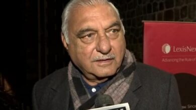 Call for action against Hooda, Chavan for meeting Azad