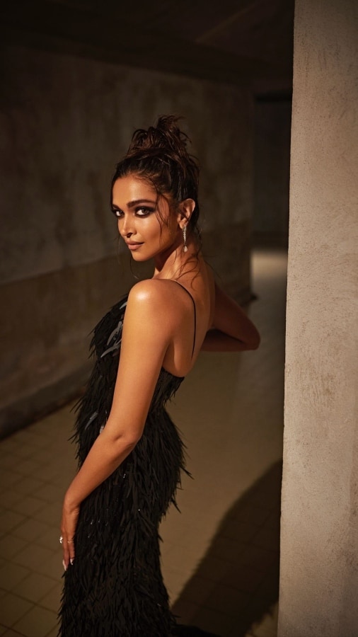 Deepika Padukone shimmers in black gown on Day 6 at Cannes 2022