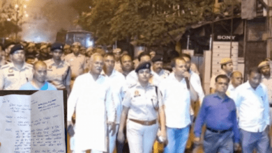 Jahangirpuri riot accused held press meet with police, video surfaces
