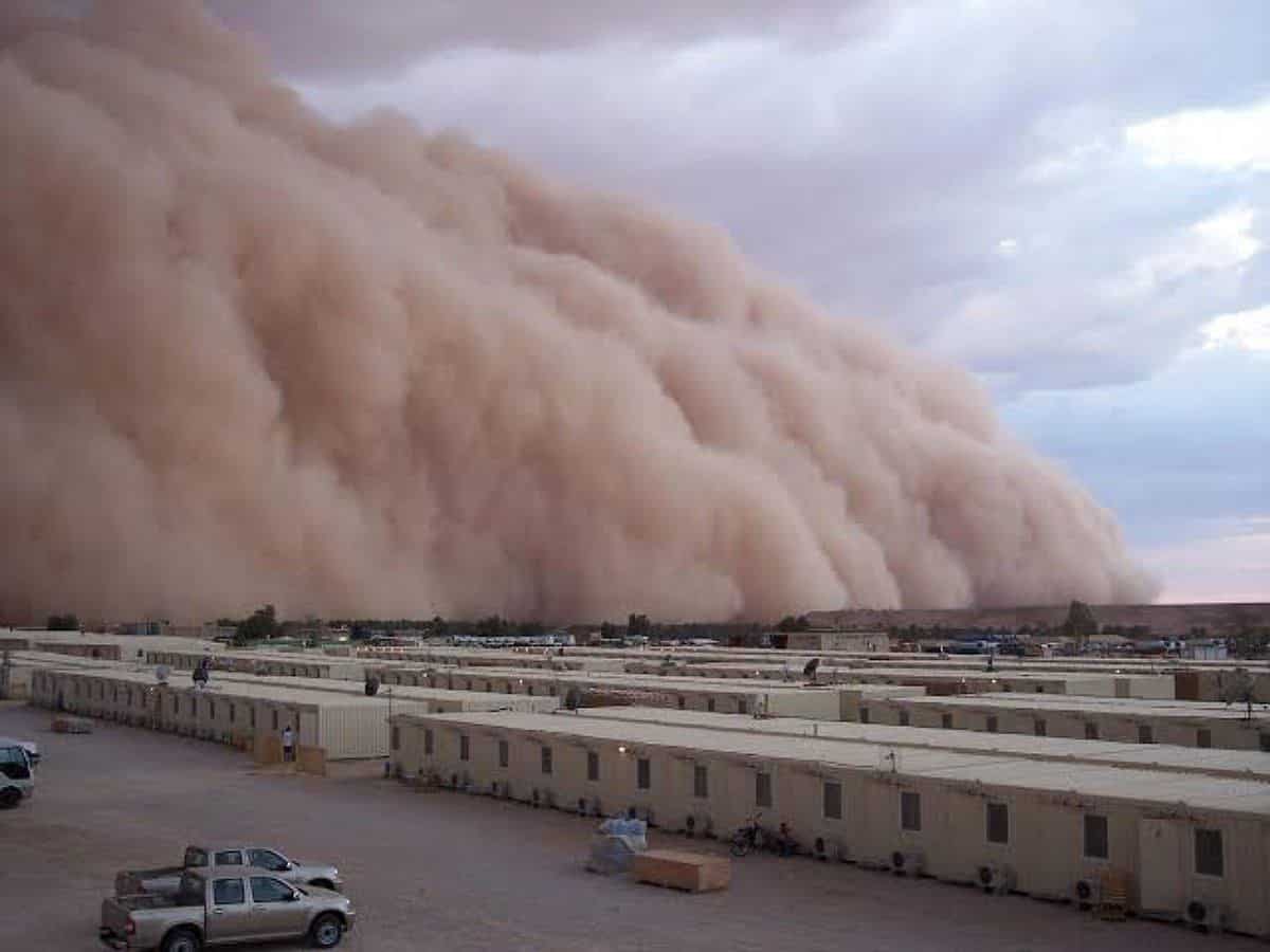 Kuwait: May is the most dusty month in 25 years