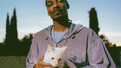 Snoop Dogg jokes that he'll consider buying Twitter if Musk is having second thoughts