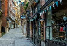 Wealthy Russians face spending limit on luxury items in UK store: Report