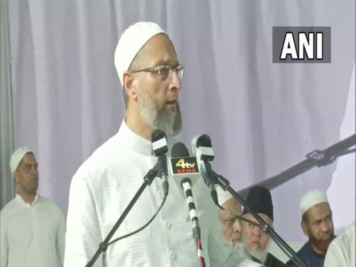 Hyderabad: 'Muslims won't Remove Hijab, beard': Asaduddin Owaisi