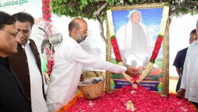 KCR ignored PV Narasimha Rao after using him for political gains: Bandi Sanjay