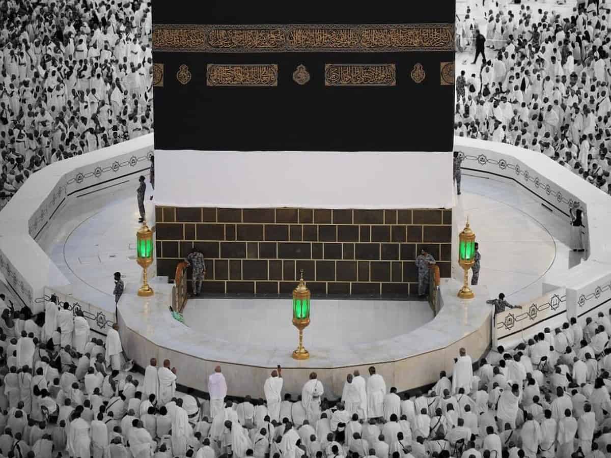 Saudi Arabia: First lot of Umrah pilgims arrive on New Year