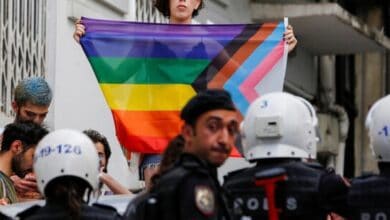 Turkey: 372 protesters arrested during LGBTQ Pride march in Istanbul, released