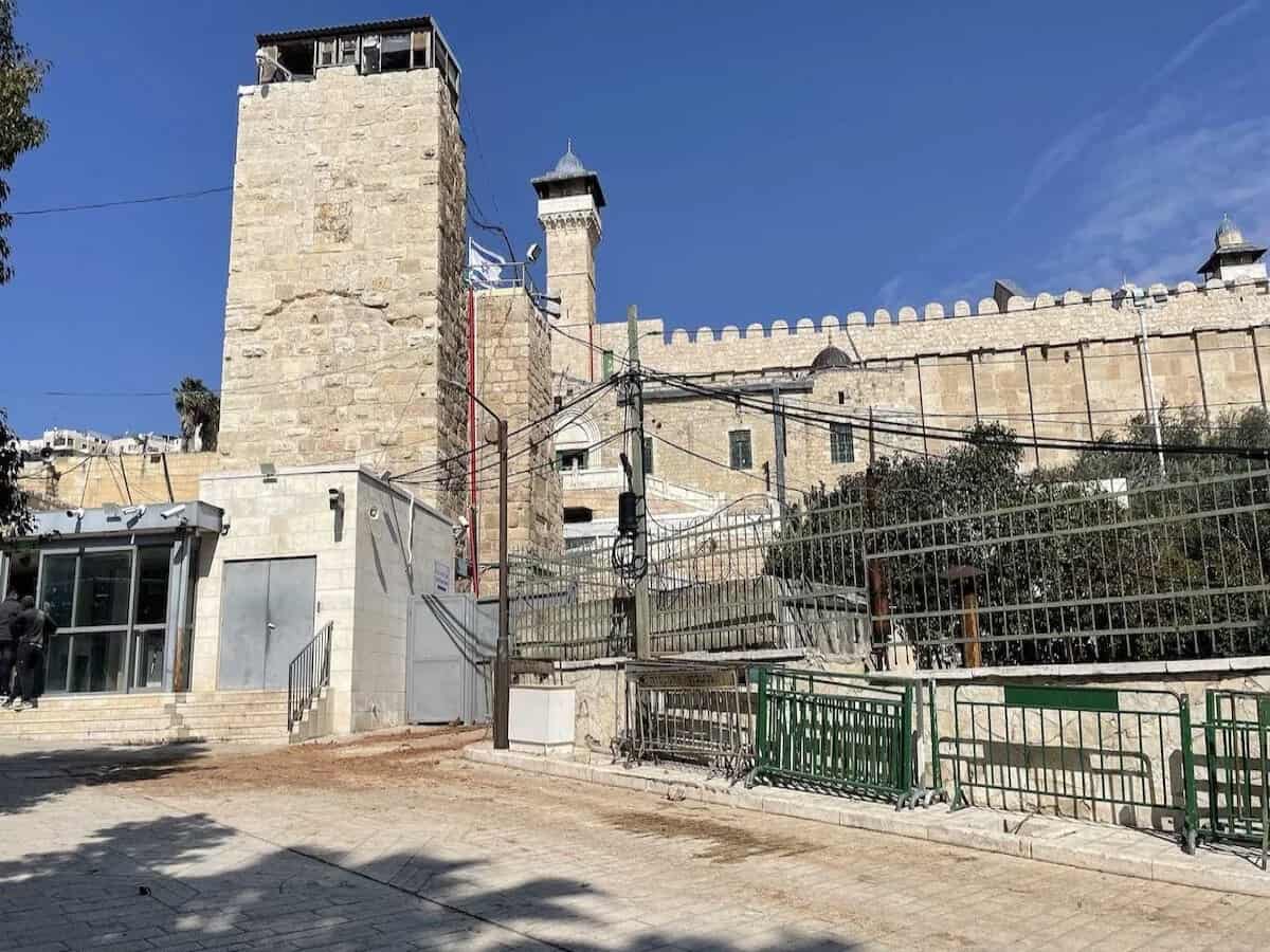 Israel closes water provision to Ibrahimi Mosque