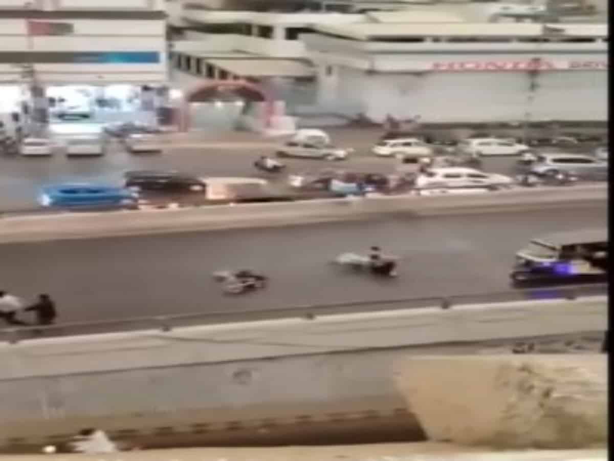 Video: Bikes slip on Karachi Flyover misunderstood to be from Hyderabad