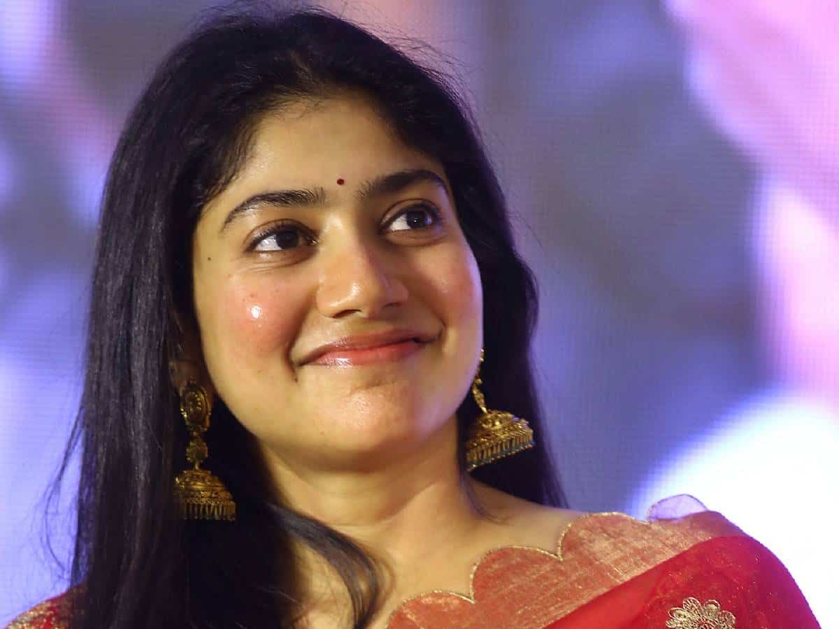 Internet divided over Sai Pallavi's comment on Kashmiri Pandits