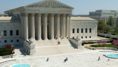 US SC hears arguments on use of affirmative action in college admissions