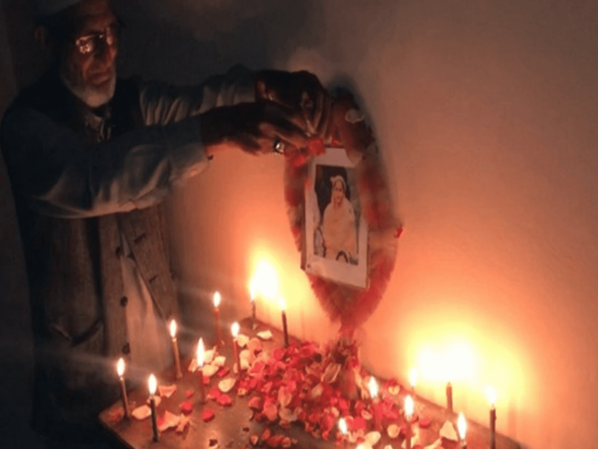 Candlelight vigil held against the killing of teacher by terrorists in J-K's Kulgam