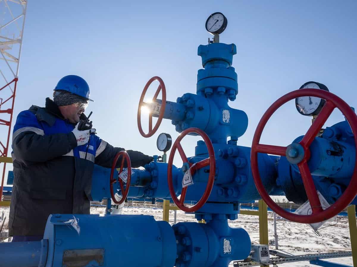 Russia to temporarily suspend gas supply via Turkish Stream pipeline