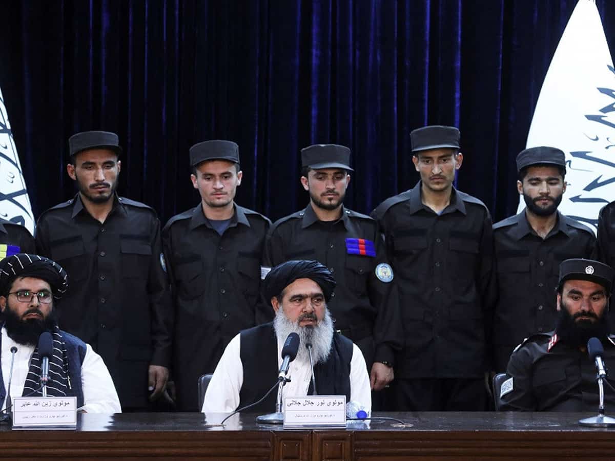 Taliban unveils new uniform for police forces