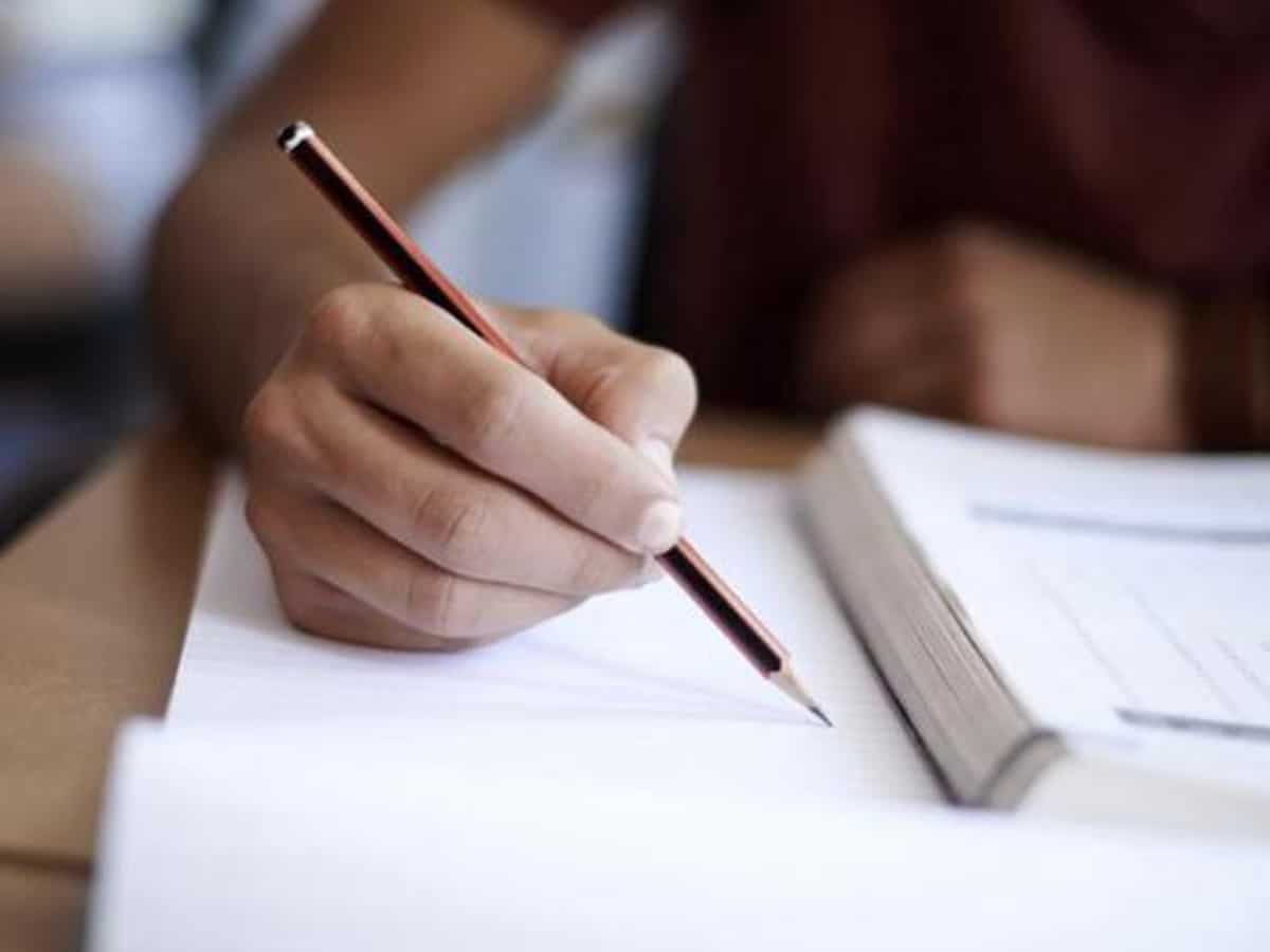 Only 67 pc students pass Class 10 exams in Andhra Pradesh