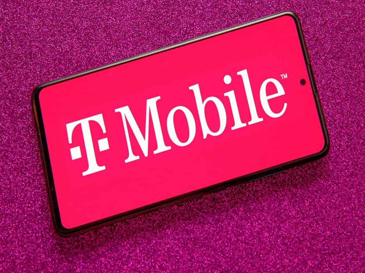 T-Mobile sells users' app usage data to advertisers: Report